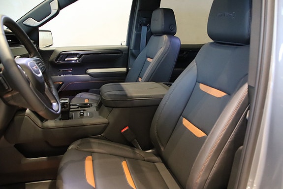GMC Sierra 15 of 26