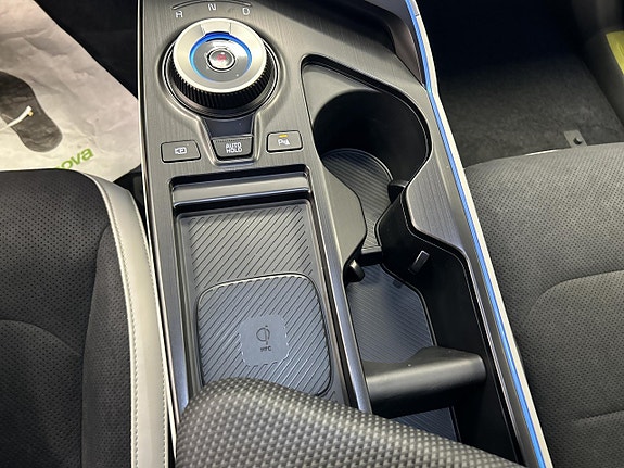 Kia EV6 14 of 14