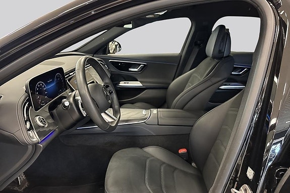 Mercedes-Benz E300 de 8 of 19