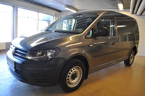 Volkswagen Caddy Maxi 2 of 5