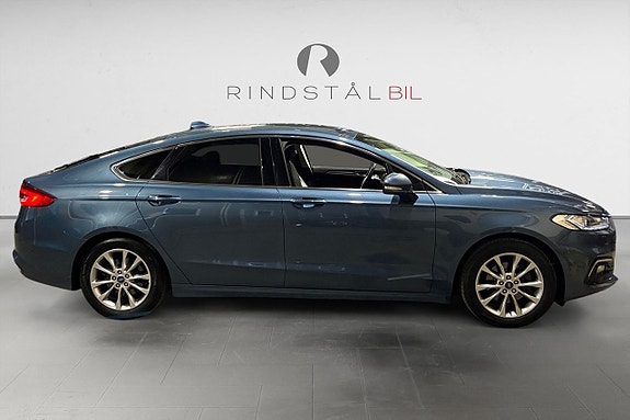 Ford Mondeo 8 of 17