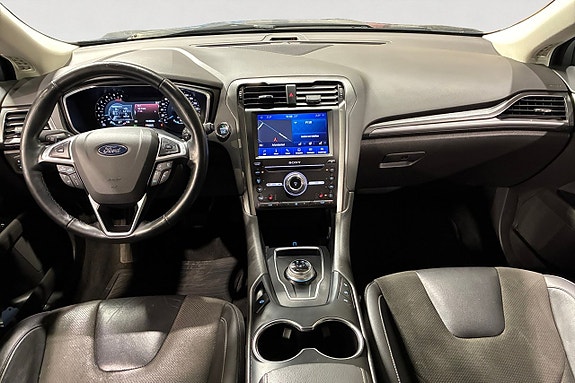 Ford Mondeo 11 of 17