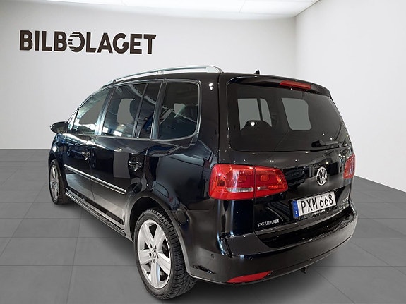 Volkswagen Touran 3 of 5