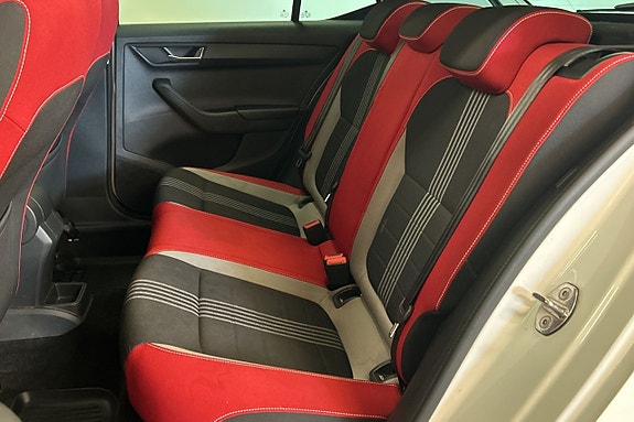 Skoda Fabia 12 of 28