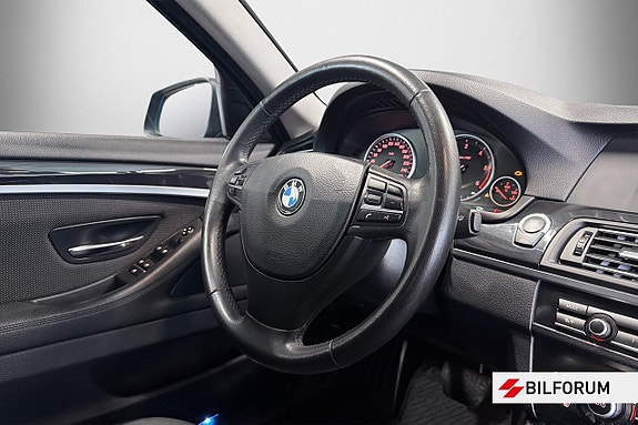 BMW 525d 8 of 16