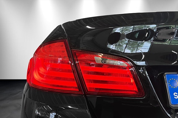 BMW 525d 9 of 16