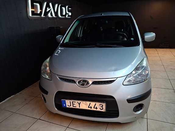 Hyundai i10 6 of 8