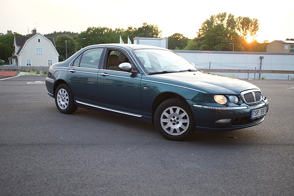 Rover 75 2 of 5