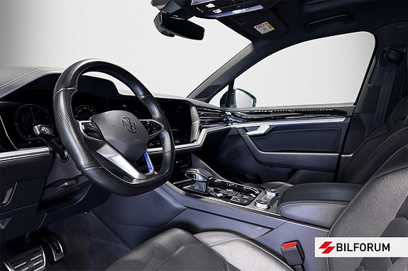 Volkswagen Touareg 12 of 20
