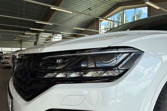 Volkswagen Touareg 20 of 20