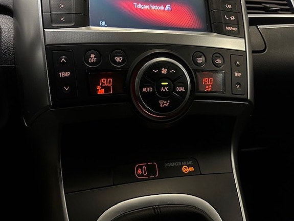 Toyota Verso 23 of 23