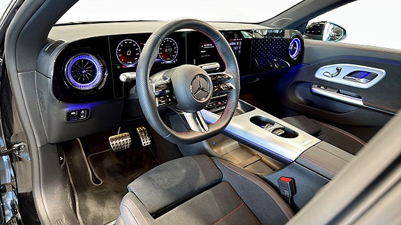Mercedes-Benz CLA250+ 12 of 26