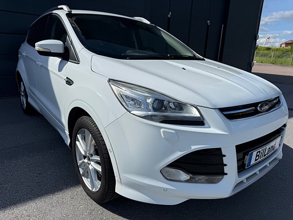 Ford Kuga 3 of 5