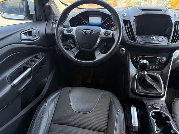 Ford Kuga 9 of 10