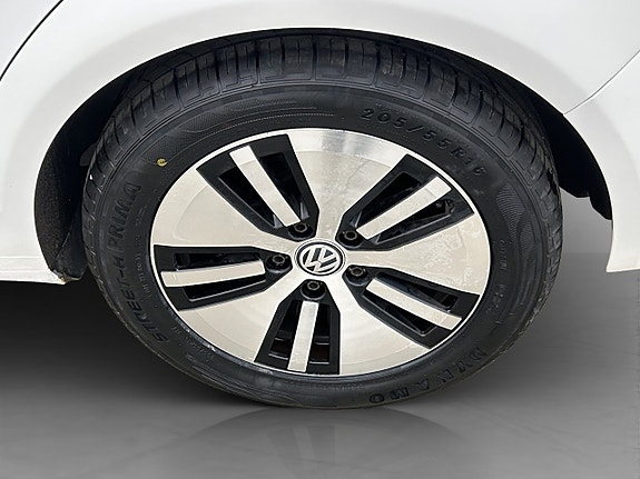 Volkswagen Golf I 22 of 24