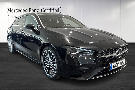 Mercedes-Benz CLA200 2 of 5