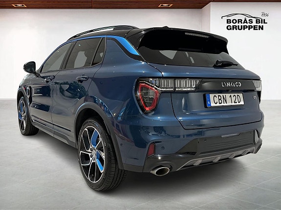 Lynk & Co 01 2 of 14