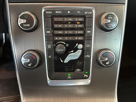 Volvo V60 13 of 20