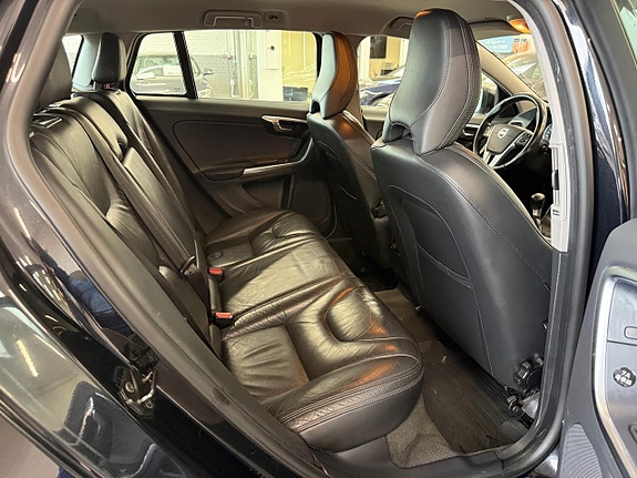 Volvo V60 19 of 20