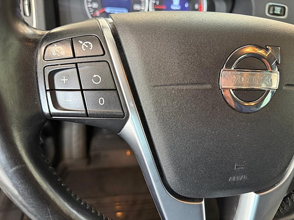 Volvo V60 11 of 20