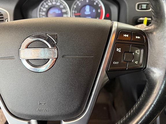 Volvo V60 12 of 20