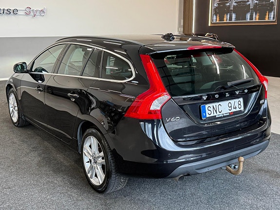 Volvo V60 3 of 20