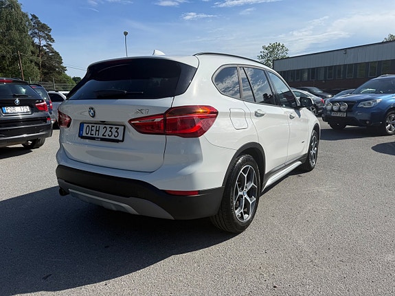 BMW X1 5 of 5