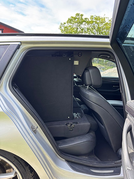 BMW 520d 3 of 18