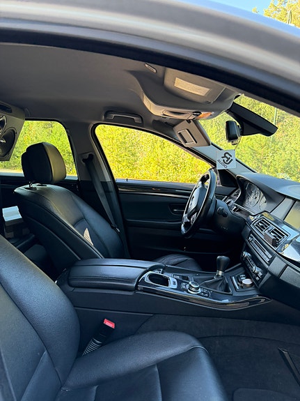 BMW 520d 15 of 18