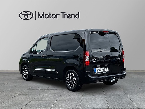 Toyota Proace City 2 of 5