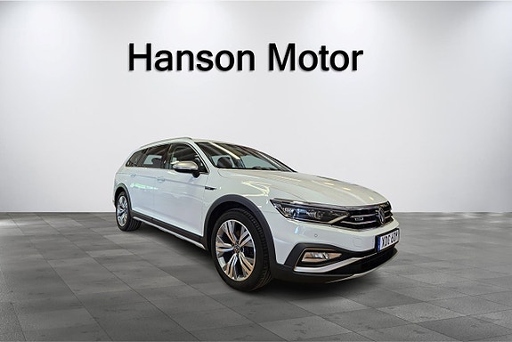 Volkswagen Passat Alltrack 6 of 11