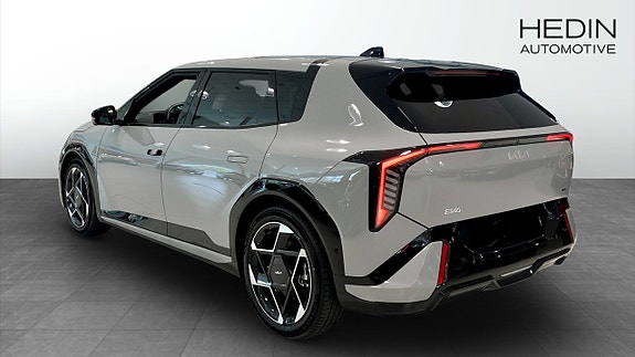 Kia EV4 6 of 19