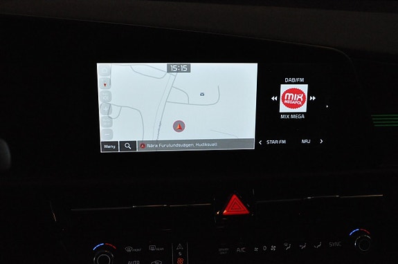 Kia Niro 8 of 16