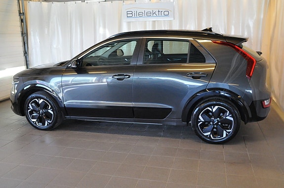 Kia Niro 2 of 5