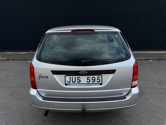 Ford Focus 4 of 5