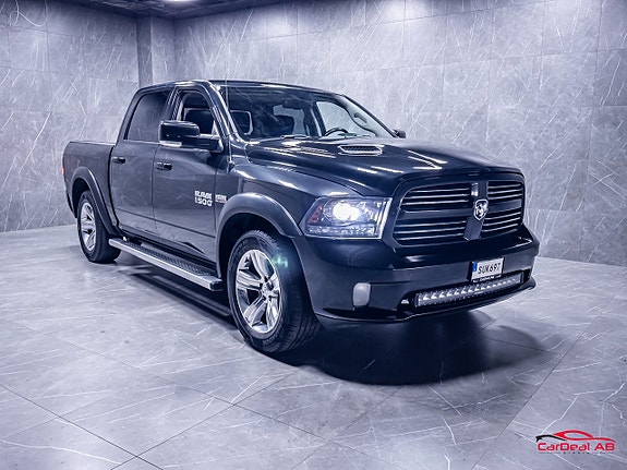 Dodge RAM 1500 4 of 5
