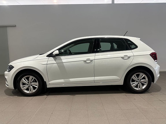 Volkswagen Polo 3 of 5