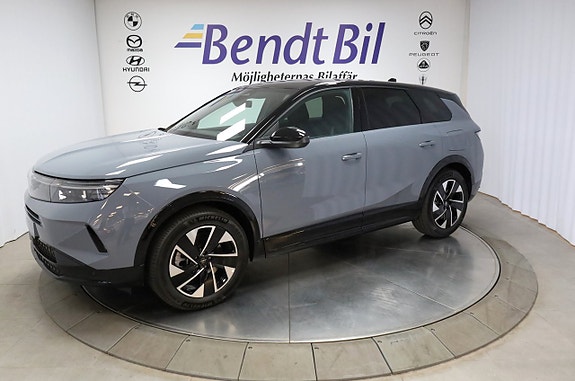 Opel Grandland 2 of 26