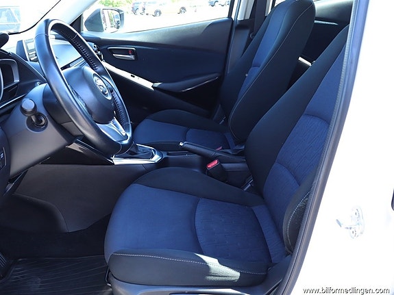 Mazda 2 5 of 5