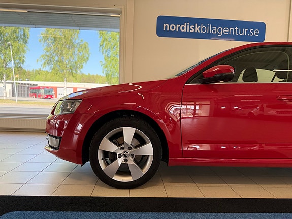 Skoda Octavia 4 of 5