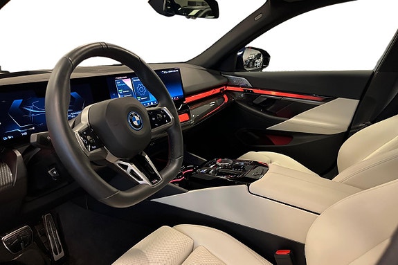 BMW i5 12 of 19