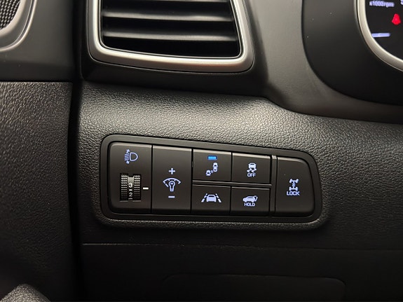 Hyundai Tucson 16 of 30