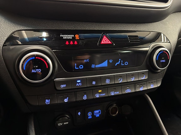Hyundai Tucson 24 of 30