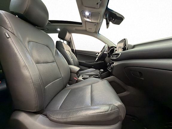 Hyundai Tucson 26 of 30