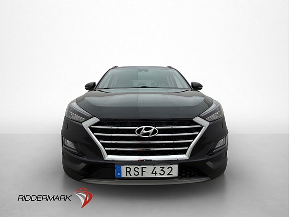 Hyundai Tucson 2 of 5