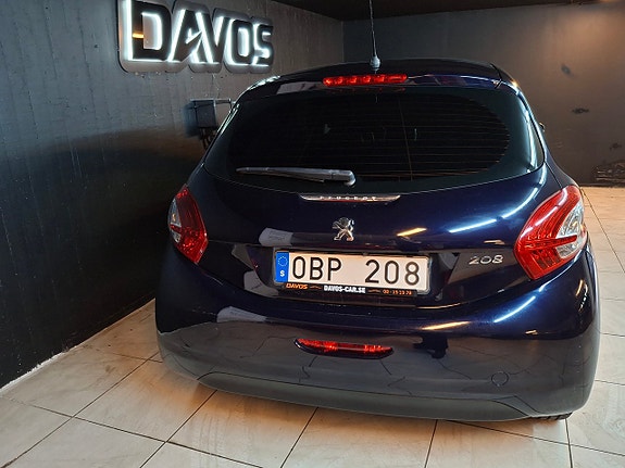 Peugeot 208 7 of 11