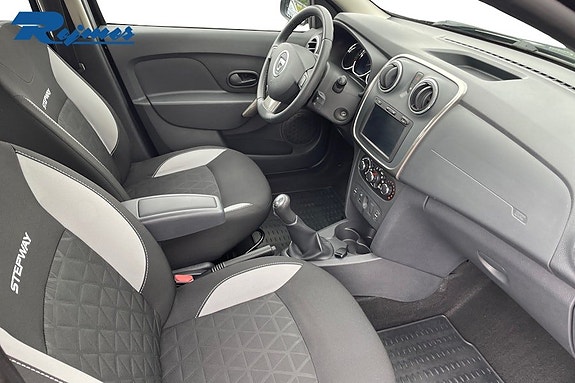 Dacia Sandero 11 of 20
