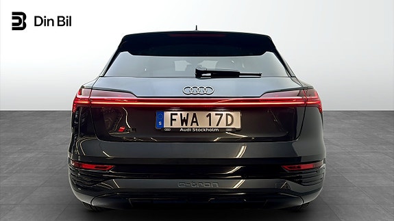 Audi Q8 e-tron 5 of 5