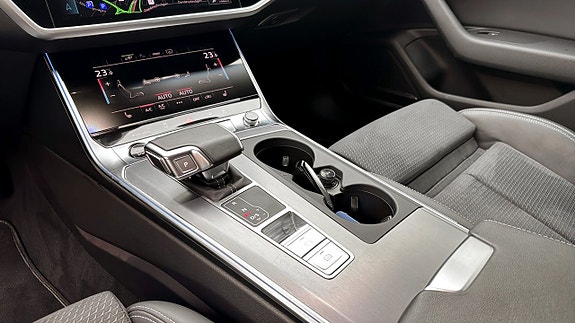 Audi A6 18 of 24