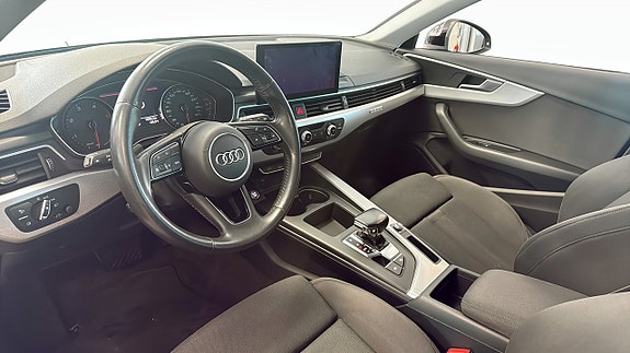Audi A4 7 of 17